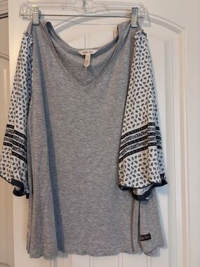 Matilda Jane Heather Gray V-Neck Tunic with Printed Bell Sleeves